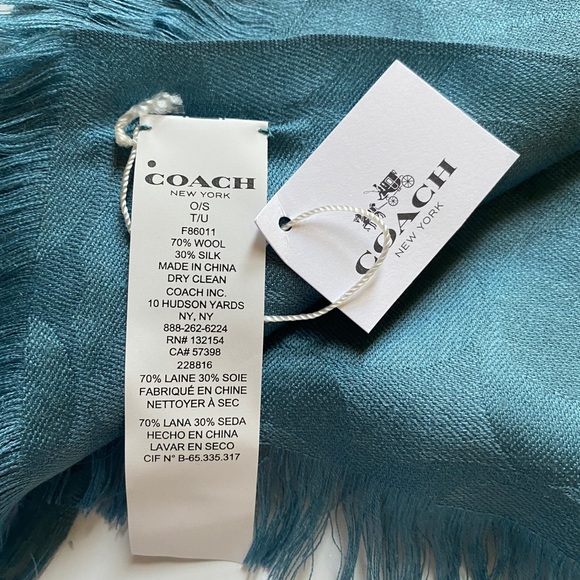 NWT Coach Signature C Wrap - Picture 5 of 6